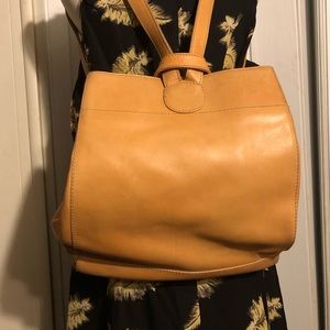 ELLINGTON LEATHER BACKPACK